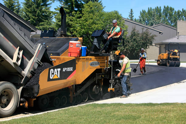 Best Interlocking Driveway Pavers  in Elgin, IL
